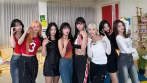 5 Fromis_9 Members Sign with Ascend: A New Era Begins